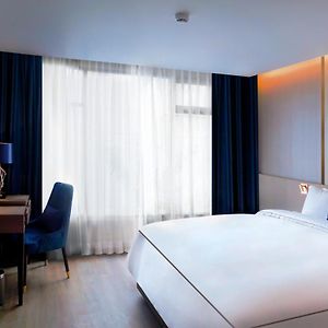 Premier Room